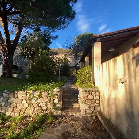 Villetta Marmi Procchio (Isola d'Elba)